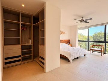 Pent House