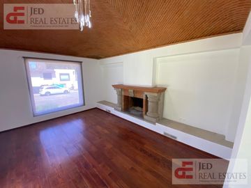 Casa en condominio con doble terreno