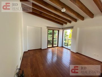 Casa en condominio con doble terreno