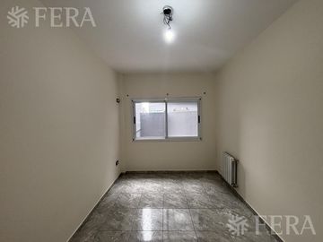 Alquiler Departamento 4 ambientes con balcón en Wilde