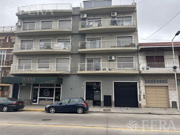 Alquiler Departamento 4 ambientes con balcón en Wilde