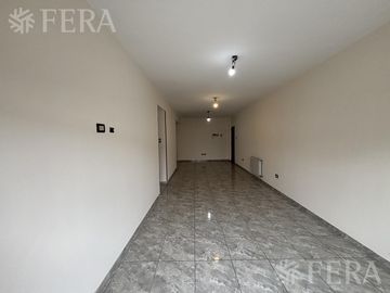 Alquiler Departamento 4 ambientes con balcón en Wilde
