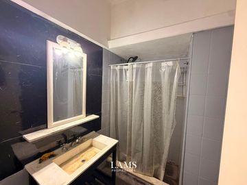 Alquiler - Ph 3 ambientes para uso profesional - Zona La Perla
