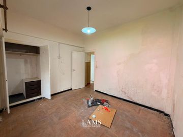 Alquiler - Ph 3 ambientes para uso profesional - Zona La Perla