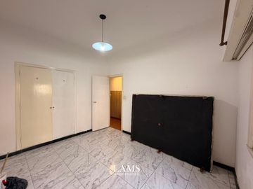 Alquiler - Ph 3 ambientes para uso profesional - Zona La Perla