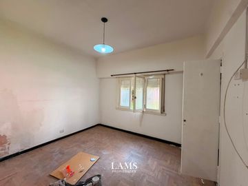 Alquiler - Ph 3 ambientes para uso profesional - Zona La Perla