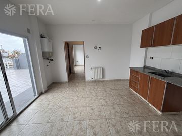 Alquiler Departamento 2 ambientes con balcón y terraza en Wilde