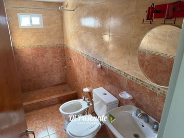 ALQUILER Departamento 2 Ambientes Con Balcón - Moreno Centro