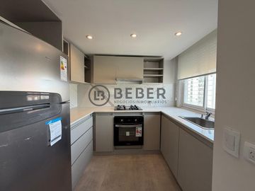En venta cuatro ambientes con cochera, Varese