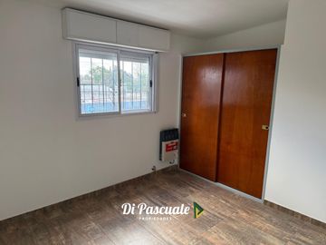 ALQUILER Departamento 2 Ambientes Con Balcón - Moreno Centro