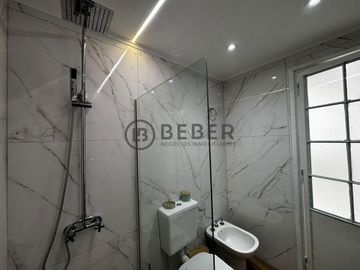 En venta tres ambientes al frente con balcon, Punta Iglesia