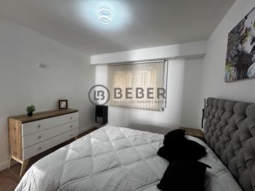En venta tres ambientes al frente con balcon, Punta Iglesia