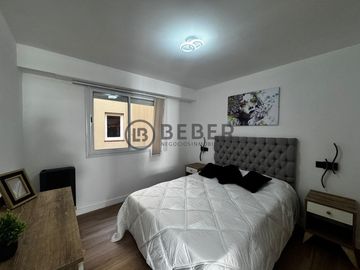 En venta tres ambientes al frente con balcon, Punta Iglesia