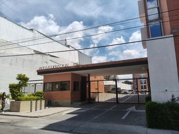 Departamento de 3 Recámaras en Renta Amueblado | Colonia La Perla, Guadalajara
