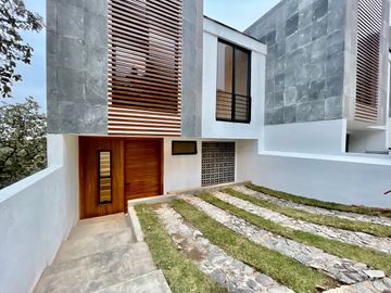 Casa en Venta El Dosel Residencial, entrada a Valle Imperial