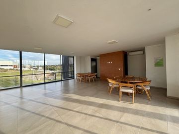 Casa en venta NUEVA en Valle Imperial