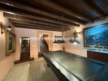 HACIENDA CONTEMPORANIA EN VENTA EN TEQUISQUIAPAN EN HACIENDA GRANDE. Anel