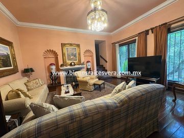 HACIENDA CONTEMPORANIA EN VENTA EN TEQUISQUIAPAN EN HACIENDA GRANDE. Anel