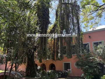 HACIENDA CONTEMPORANIA EN VENTA EN TEQUISQUIAPAN EN HACIENDA GRANDE. Anel