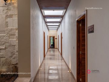 Hacienda de Lujo en Venta en Jalisco | Lago Entre Pinos