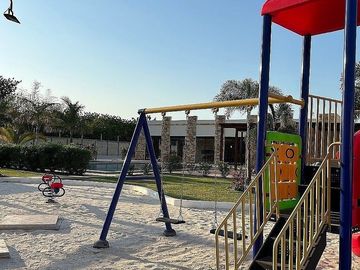 Terrenos en Privada Residencial con Amenidades al Norte de Mérida