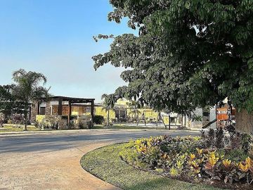 Terrenos en Privada Residencial con Amenidades al Norte de Mérida