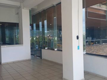 LOCAL COMERCIAL EN EL CENTRO DE MTY