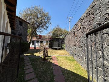 CASA CON  JARDIN EN RENTA JARDINES DEL AJUSCO 4 REC