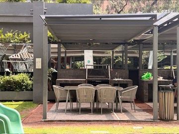 Departamento en renta amueblado en Urbano Town Los Alpes