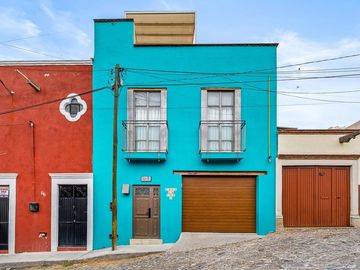 Casa en Venta con Historial de Airbnb en San Miguel de Allende | Inversión