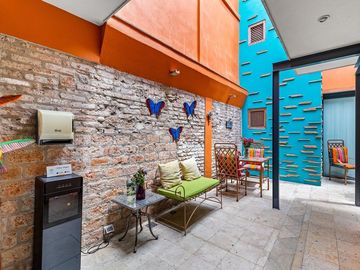 Casa en Venta con Historial de Airbnb en San Miguel de Allende | Inversión