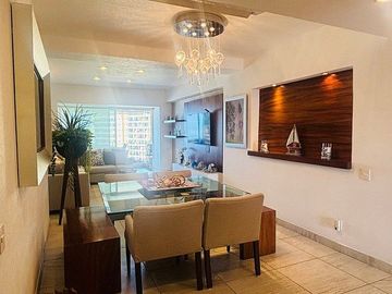 Departamento en Venta Bay View Grand, Marina Vallarta 2 recamaras