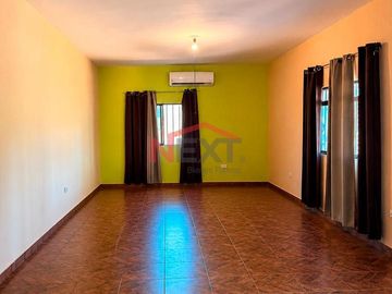CASA EN VENTA EN REAL DEL ALAMITO SEC. ARBOLITOS