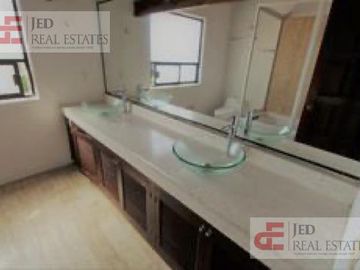 Casa en condominio - Club de Golf los Encinos