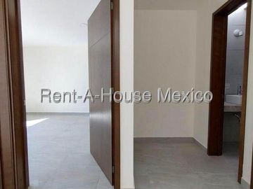 Se renta Casa en Zizana con Recámara en PB y Amenidades RAH388