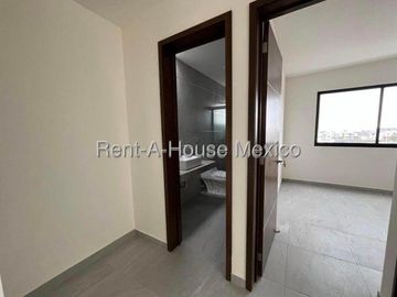 Se renta Casa en Zizana con Recámara en PB y Amenidades RAH388