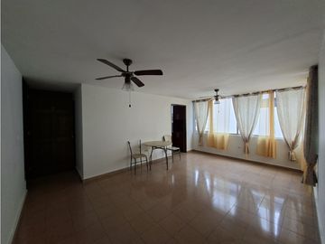 EL CANGREJO / HILTON PARK / 92M / 2 HABITACIONES / 2 BAÑOS / VACIO