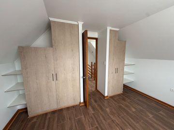 Arriendo casa 3 habitaciones altos del maiten