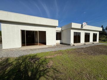 Arriendo Santa Julia Melipilla 3 habitaciones