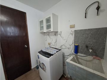 SE ALQUILA ARTAMENTO EL CANGREJO HILTON PARK 92M 2 HABITACIONES VACIO