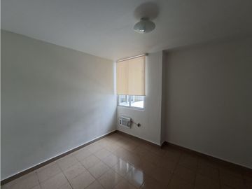 SE ALQUILA ARTAMENTO EL CANGREJO HILTON PARK 92M 2 HABITACIONES VACIO
