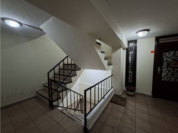 SE ALQUILA ARTAMENTO EL CANGREJO HILTON PARK 92M 2 HABITACIONES VACIO