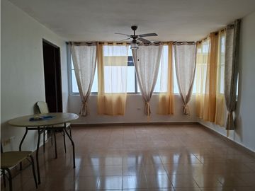 EL CANGREJO / HILTON PARK / 92M / 2 HABITACIONES / 2 BAÑOS / VACIO