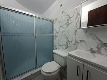 EL CANGREJO / HILTON PARK / 92M / 2 HABITACIONES / 2 BAÑOS / VACIO