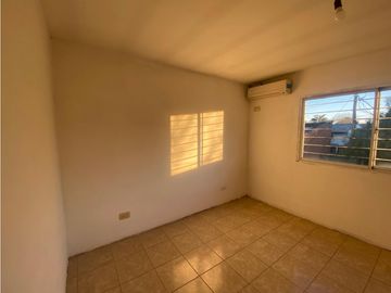 Duplex 3 amb en ALQUILER, Pinto 438 Ituzaingó