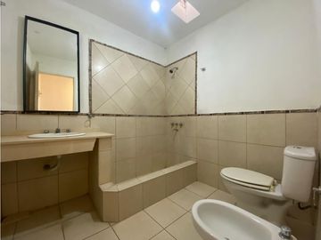 Duplex 3 amb en ALQUILER, Pinto 438 Ituzaingó