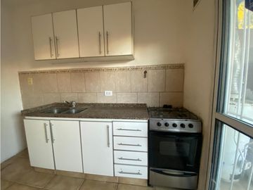 Duplex 3 amb en ALQUILER, Pinto 438 Ituzaingó