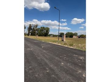 Venta - Altos de Olivera - Lujan - escritura inmediata
