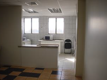 EDIFICIO 4 PISOS Y GALPÓN EN VENTA O ARRIENDO, QUINTA NORMAL