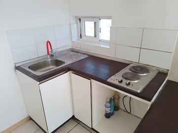 COMODO DPTO 1 HAB, 1 BAÑO SANTIAGO CENTRO